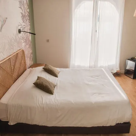 Hotel Les Galets Et 3*