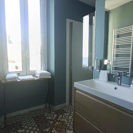 Les Galets Et Bandol