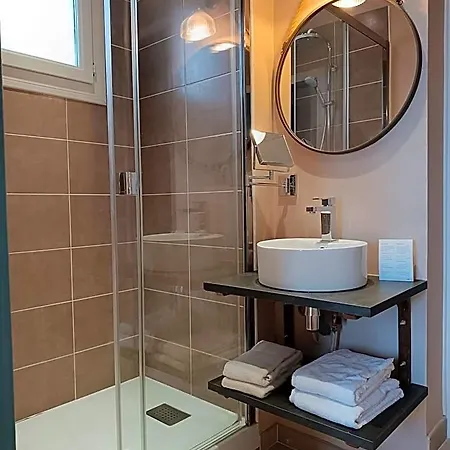 Les Galets Et 3* Бандоль
