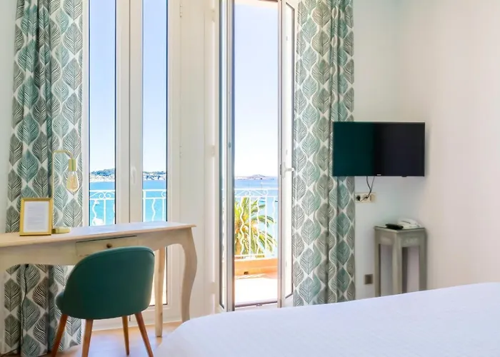 Les Galets Et Bandol